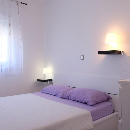 Apartmani Mojca Selce Exterior photo