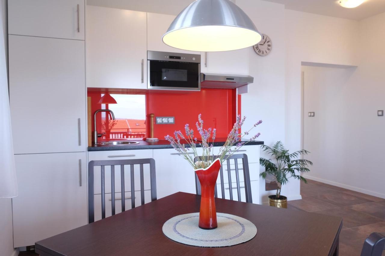 Apartmani Mojca Selce Exterior photo